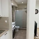 Apartment Great Alexander Street, Larissa