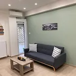 Apartment Great Alexander Street, *