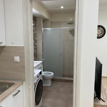 דירה Great Alexander Street, לריסה