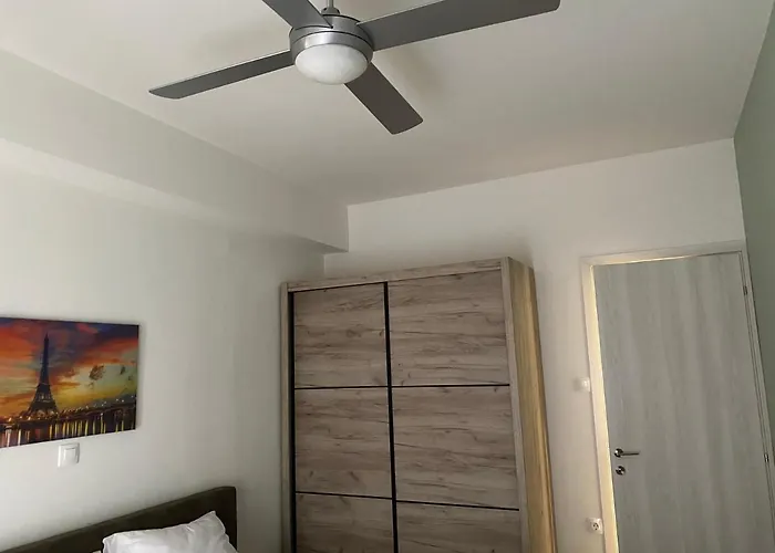 Great Alexander Street, * Larissa