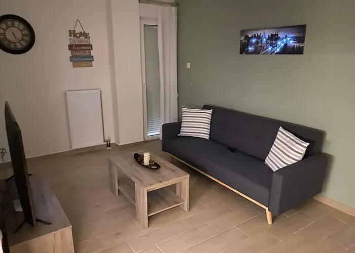 Apartment Great Alexander Street, *